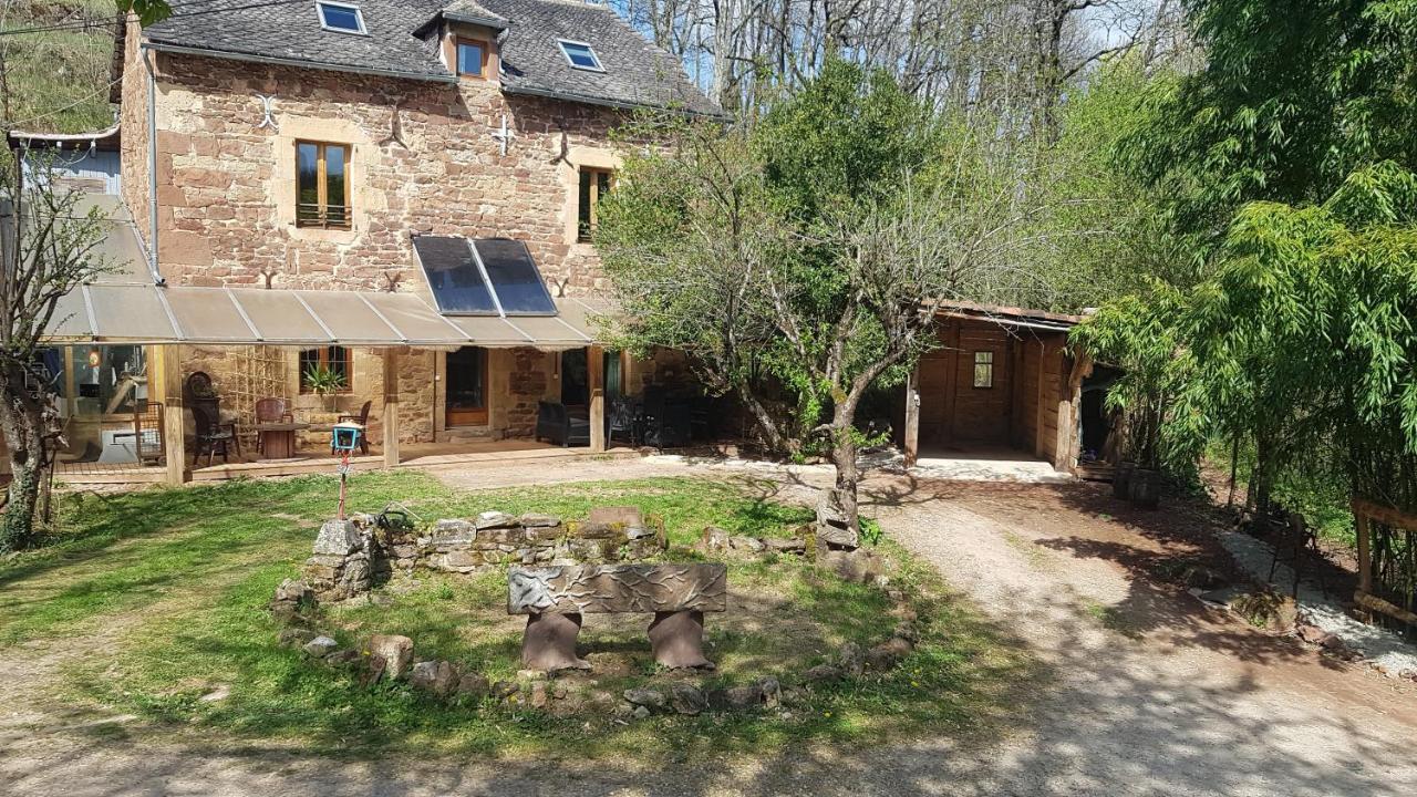 Maison Isolee Dans Les Vignes Et Les Bois Valady Bagian luar foto