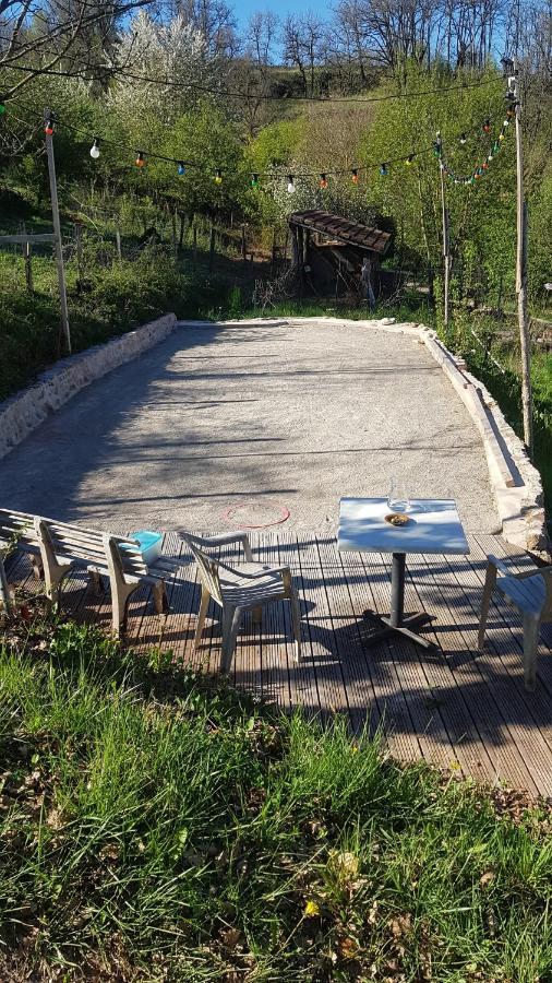 Maison Isolee Dans Les Vignes Et Les Bois Valady Bagian luar foto